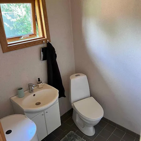 Cosy Gottage With Private Surroundings *